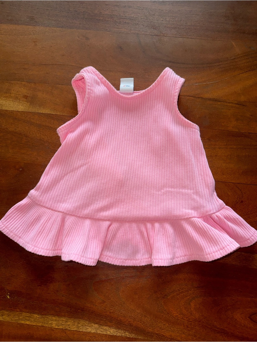 Old Navy Pink Ribbed Tank‎ Top with Ruffle Hem